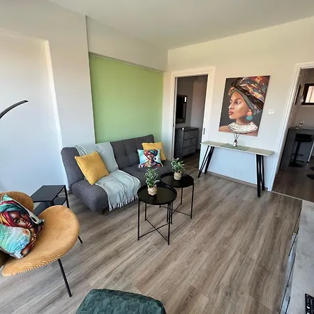 Azul Sea View Apartment *
