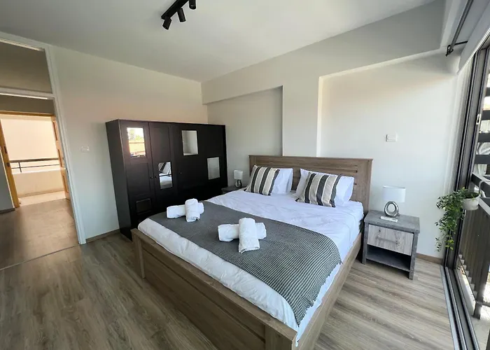 Azul Sea View ラルナカ