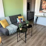 Apartment Azul Sea View Larnaca